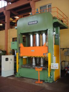 TOMRUK 800 Tons - 2.500 x 1.500